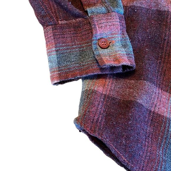 Hitman Men’s Red Wool Plaid Flannel Long Sleeve Button-Up Shirt Size Medium - Picture 5 of 9